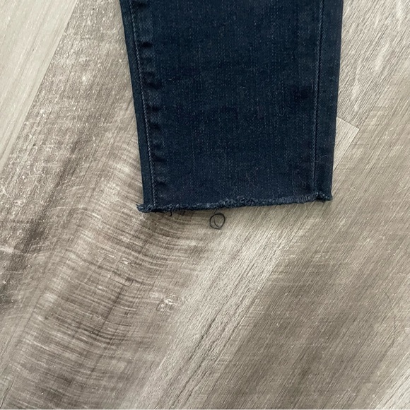 J Brand Alana 8227 Mid Rise Ankle Skinny, Blue Mercy - distressed knee - Picture 10 of 10